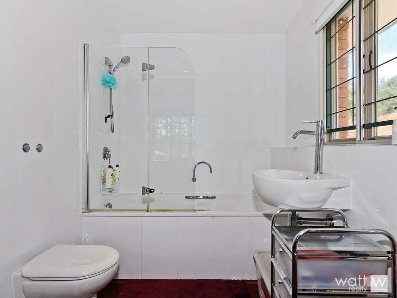 19 Ellerdale Street, Aspley QLD 4034