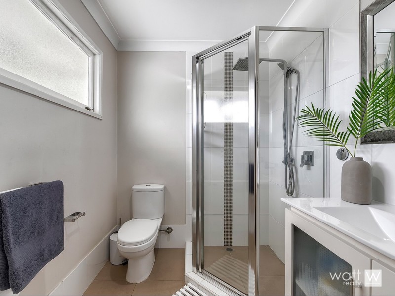 1 Leona Street, Boondall QLD 4034