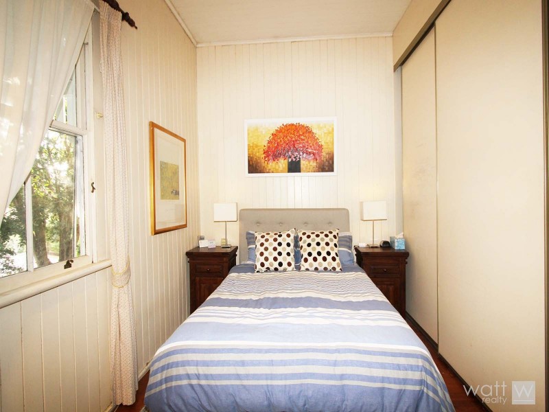 34 Barlow Street, Clayfield QLD 4011