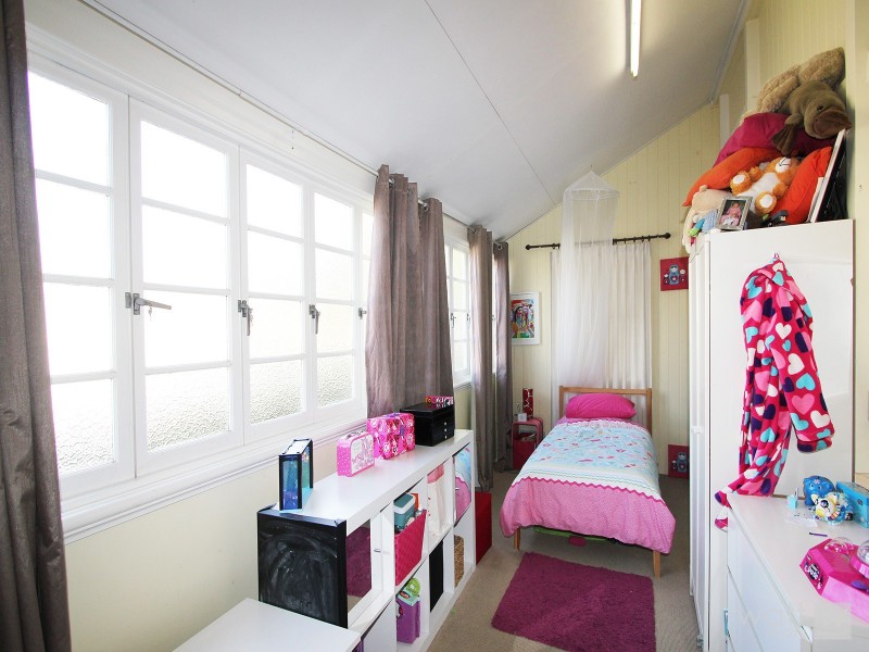 34 Barlow Street, Clayfield QLD 4011