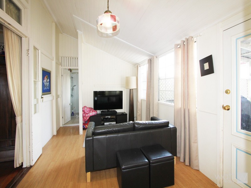 34 Barlow Street, Clayfield QLD 4011