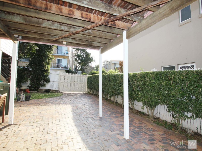 34 Barlow Street, Clayfield QLD 4011