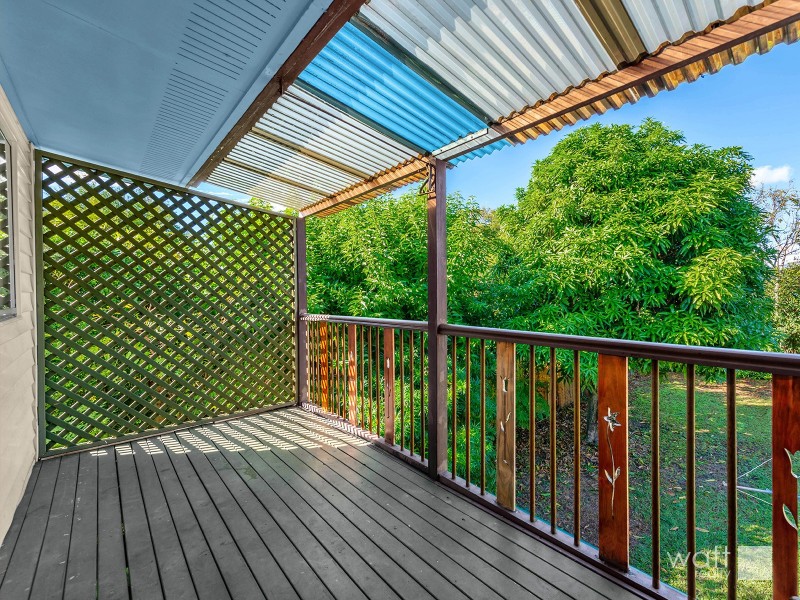 27 Fifteenth Avenue, Brighton QLD 4017