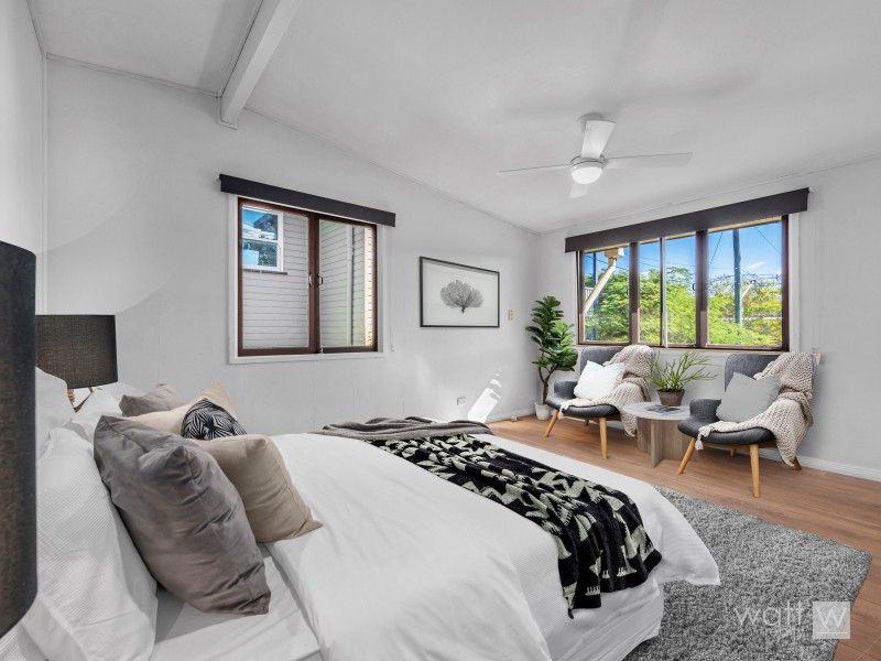 27 Fifteenth Avenue, Brighton QLD 4017