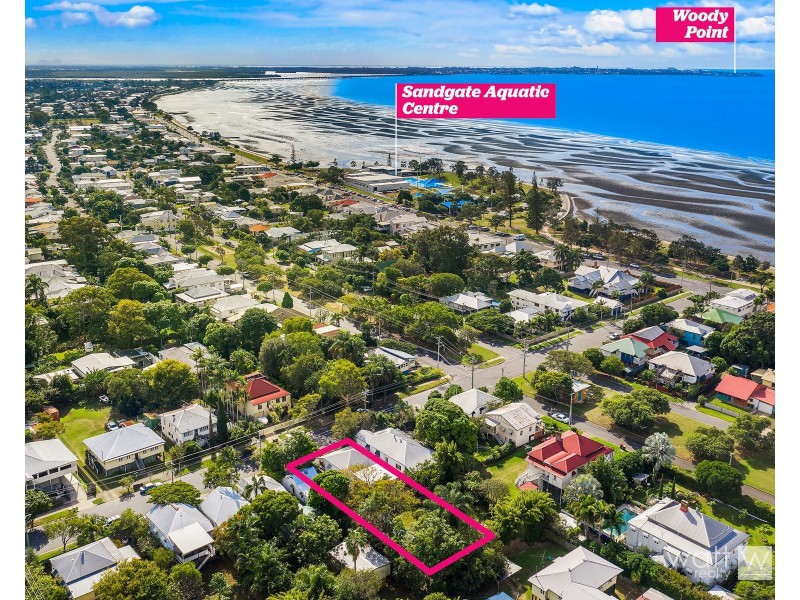 13 Seventh Avenue, Sandgate QLD 4017
