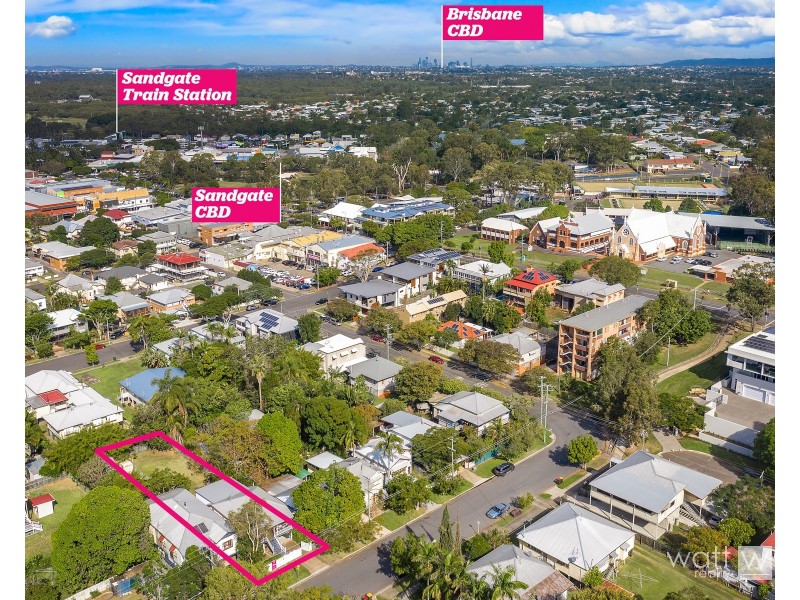 13 Seventh Avenue, Sandgate QLD 4017