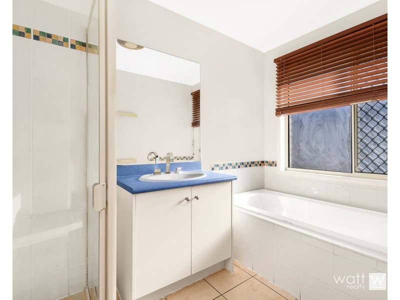 9 Greendale Place, Bracken Ridge QLD 4017