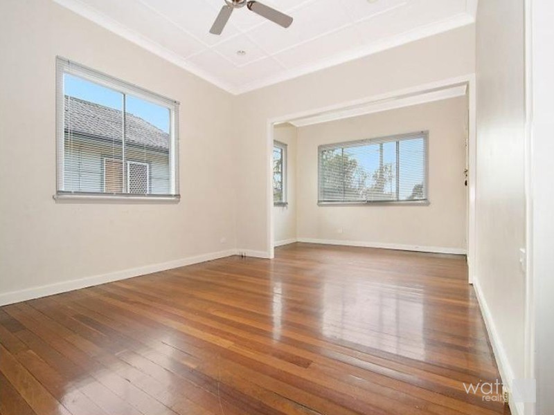 32 Church Road, Zillmere QLD 4034