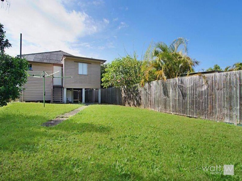 32 Church Road, Zillmere QLD 4034