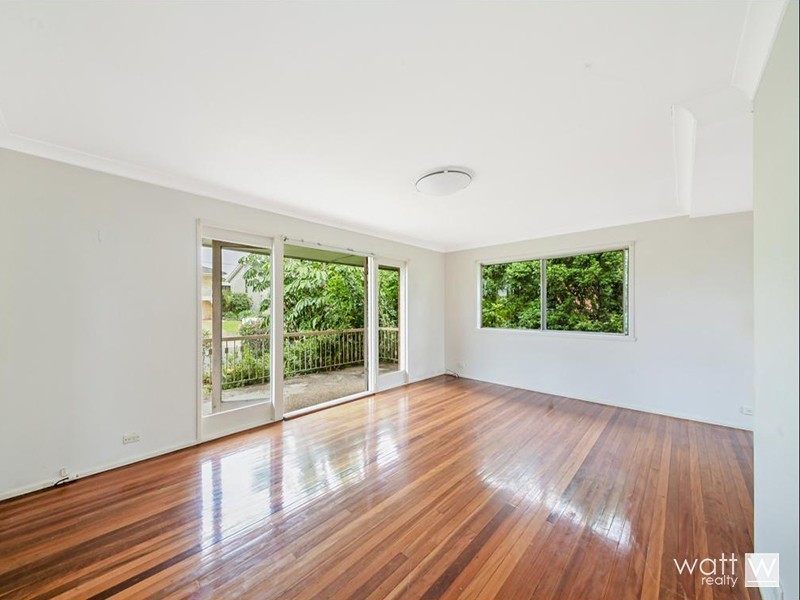 11 Leeside Street, Aspley QLD 4034
