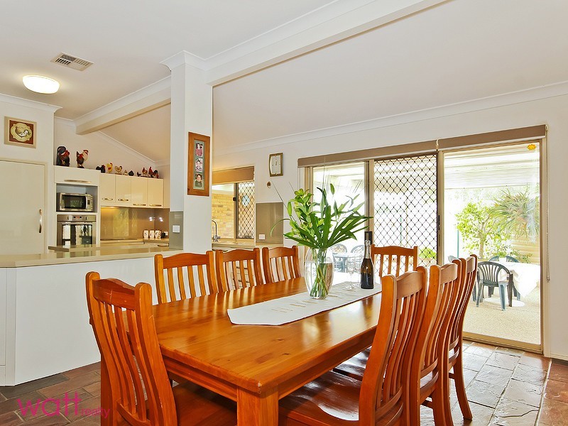 7 Wills Court, Albany Creek QLD 4035