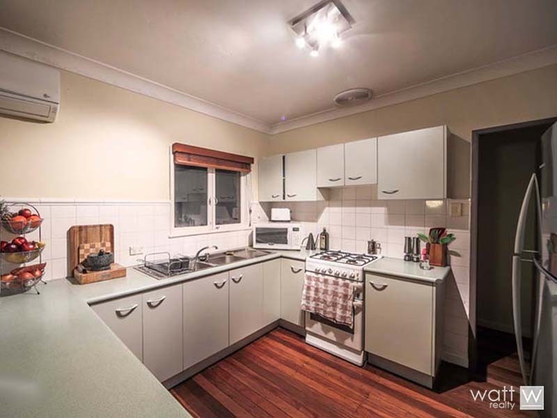 18 Tanimbla Street, Kedron QLD 4031