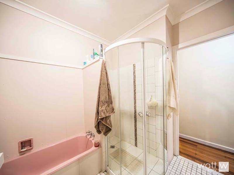 18 Tanimbla Street, Kedron QLD 4031