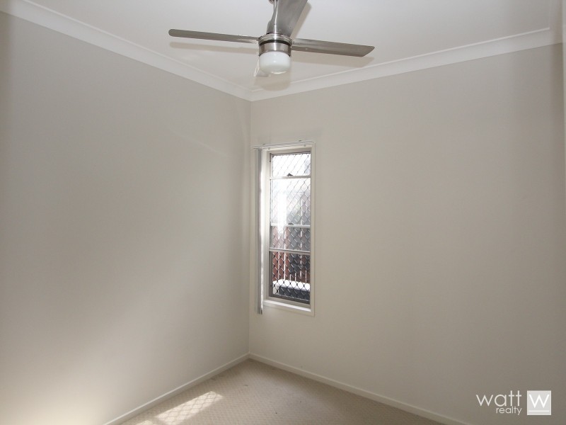 8 Cocoparra Place, Fitzgibbon QLD 4018