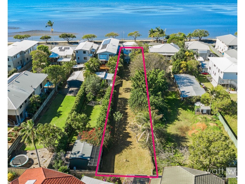 564 Flinders Parade, Brighton QLD 4017