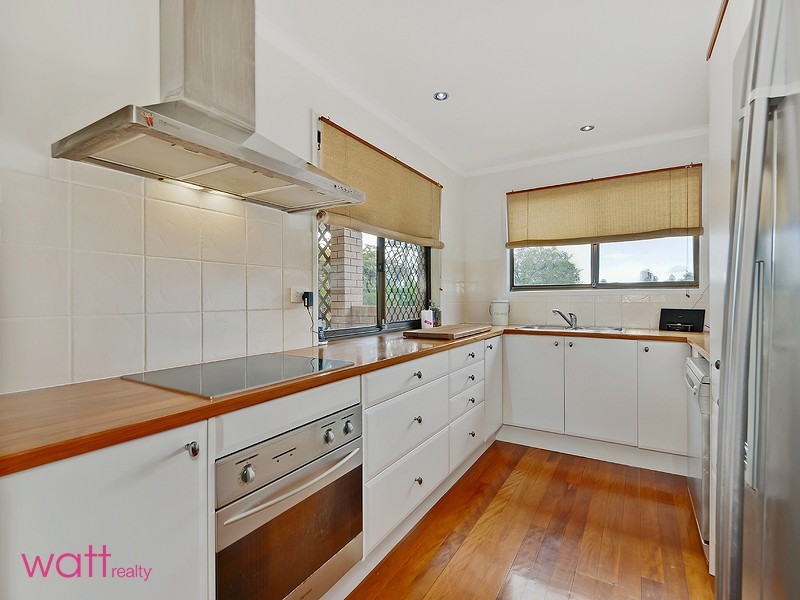 16 Sugargum Street, Aspley QLD 4034