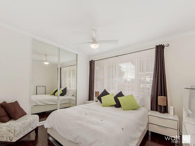 8 Henwood Street, Aspley QLD 4034