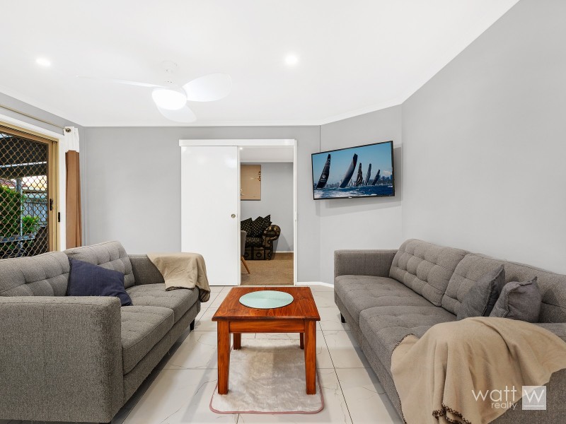 6 Marigold Close, Fitzgibbon QLD 4018