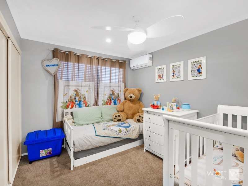 6 Marigold Close, Fitzgibbon QLD 4018