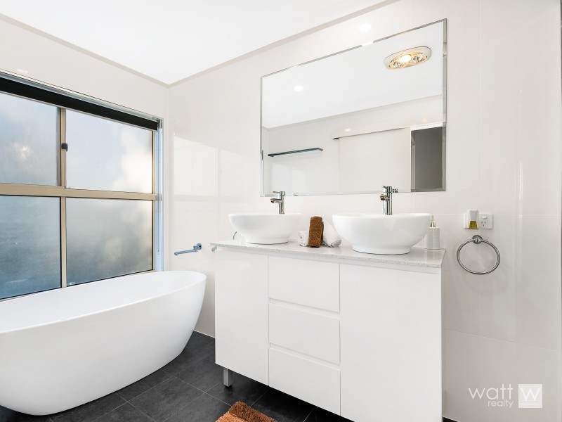 6 Marigold Close, Fitzgibbon QLD 4018