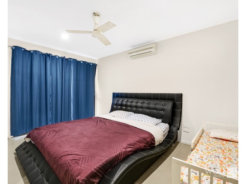 7 Nikola Street, Arana Hills QLD 4054