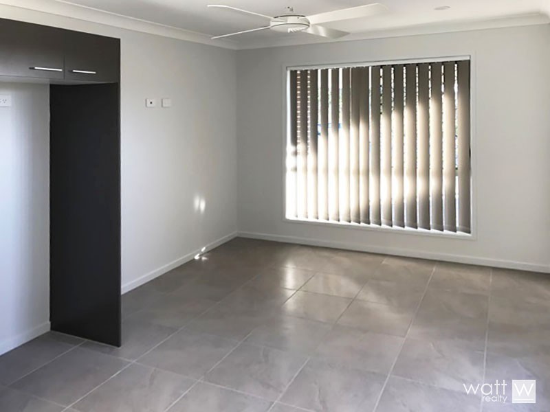 1/45 Jones Street, Rothwell QLD 4022