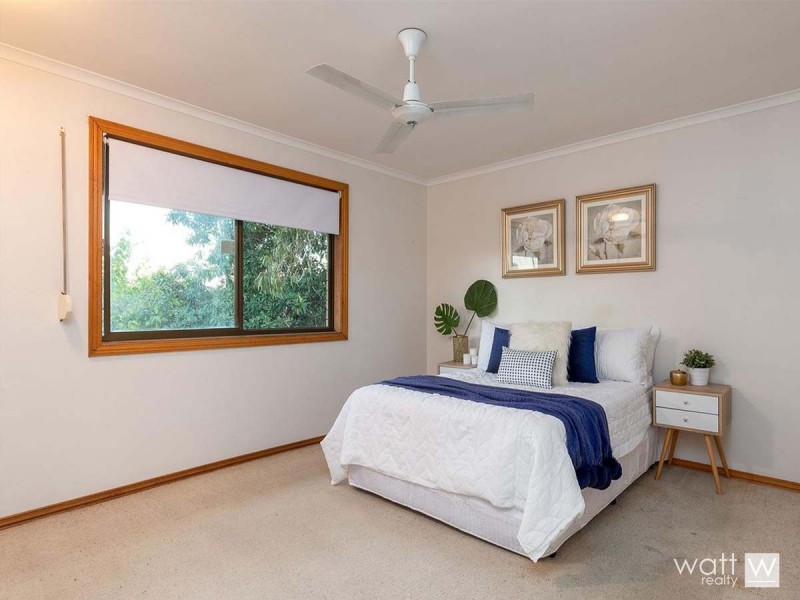 8 Chabrol Court, Petrie QLD 4502