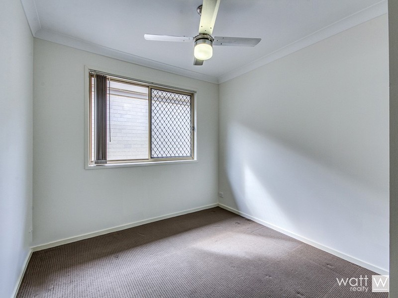 22 Hinchinbrook Avenue, Fitzgibbon QLD 4018