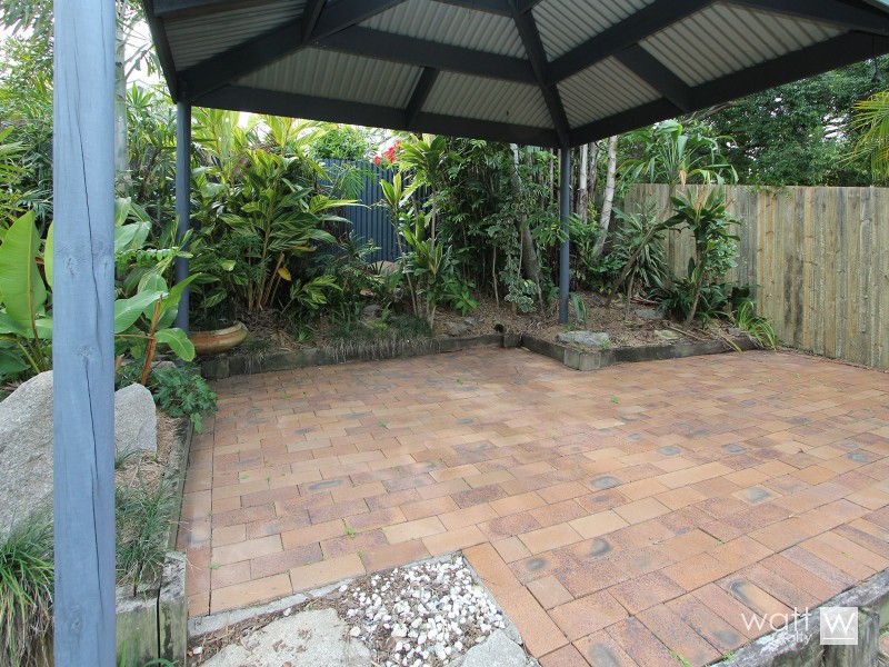 8 Taabinga Street, Wavell Heights QLD 4012