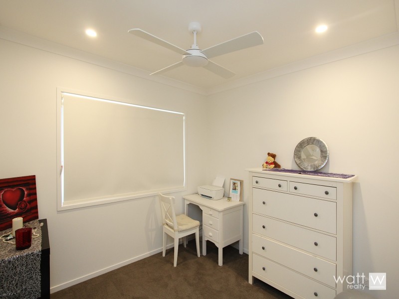 174 Carselgrove Avenue, Fitzgibbon QLD 4018