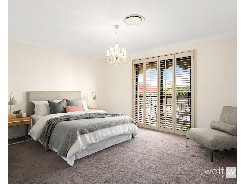 8 Rocklily Court, Chermside West QLD 4032