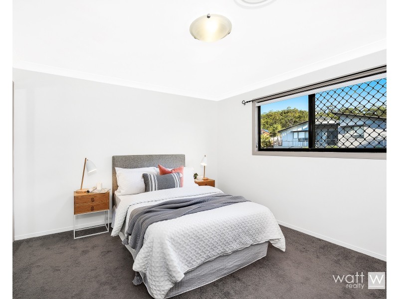 8 Rocklily Court, Chermside West QLD 4032