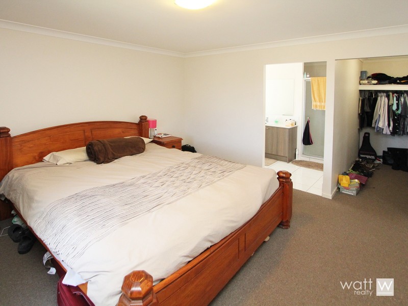 34 MacDonald Place, Carseldine QLD 4034