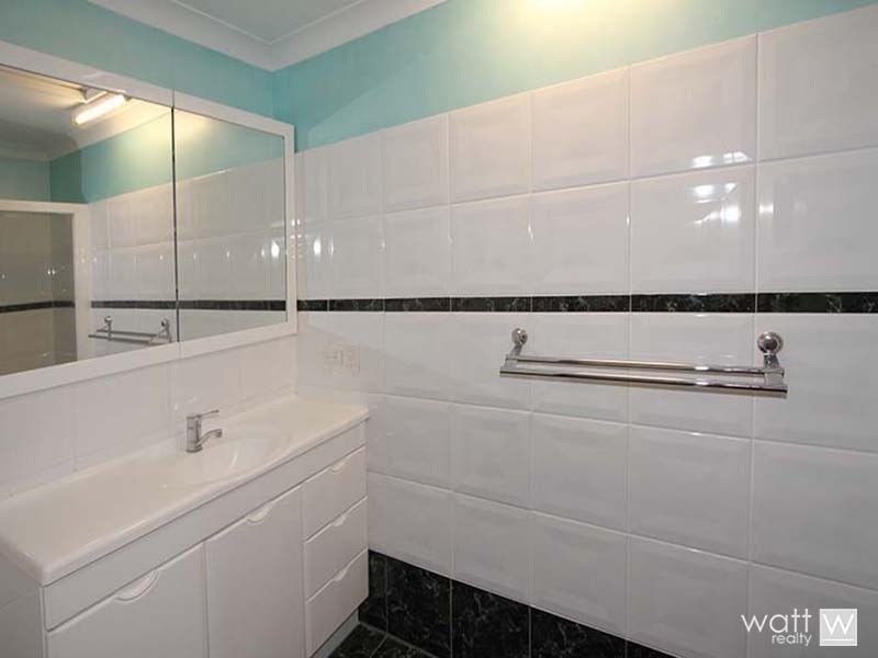 33 Warrimoo Street, Bracken Ridge QLD 4017