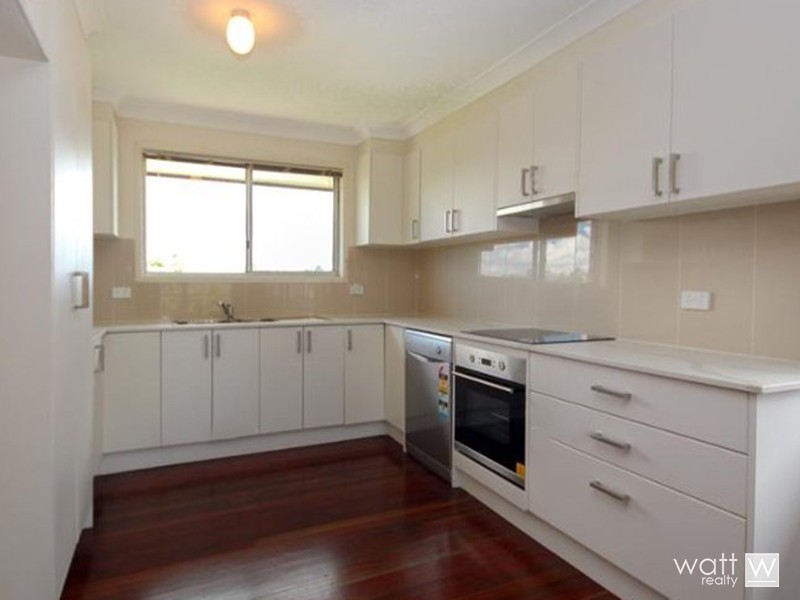 14 Hagman Street, Stafford Heights QLD 4053