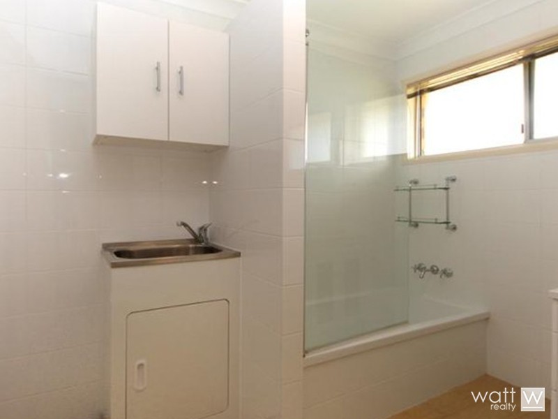 14 Hagman Street, Stafford Heights QLD 4053