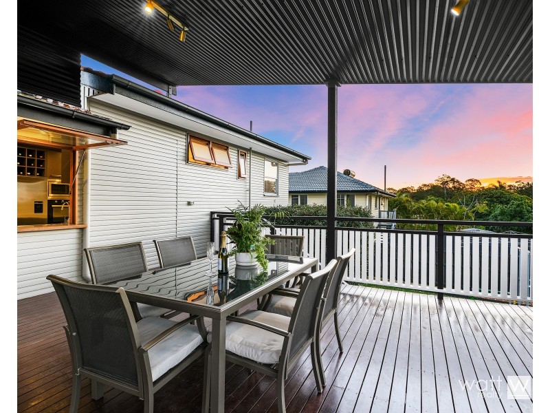9 Dibbil Street, Chermside West QLD 4032
