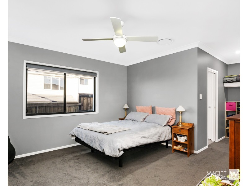 23 Superior Parade, Bridgeman Downs QLD 4035