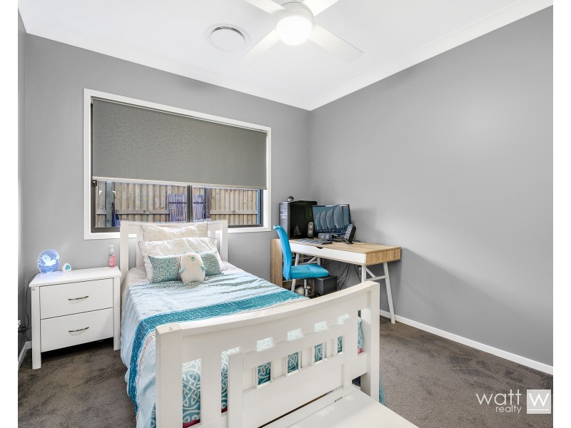 23 Superior Parade, Bridgeman Downs QLD 4035