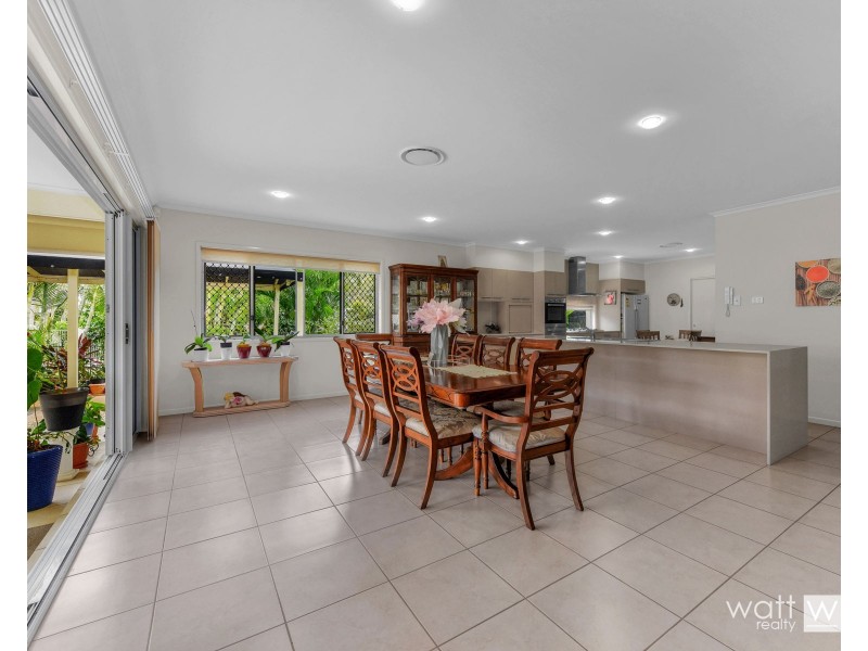 3 Dress Circle Court, Bridgeman Downs QLD 4035
