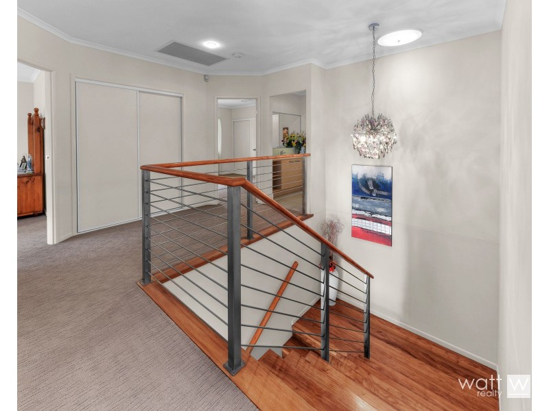 3 Dress Circle Court, Bridgeman Downs QLD 4035