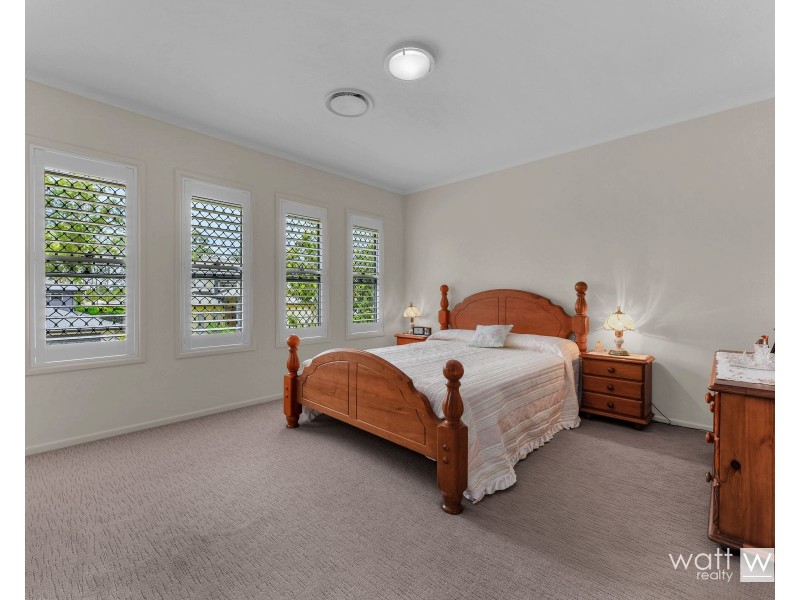 3 Dress Circle Court, Bridgeman Downs QLD 4035