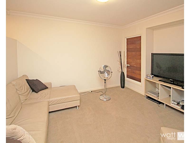 1 Grange Avenue, Carseldine QLD 4034