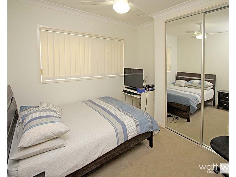 1 Grange Avenue, Carseldine QLD 4034