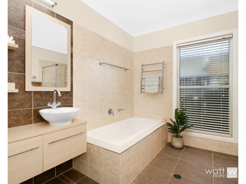 12 Dannenberg Street, Carseldine QLD 4034