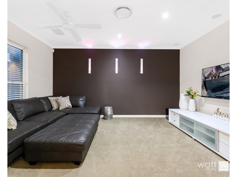 12 Dannenberg Street, Carseldine QLD 4034