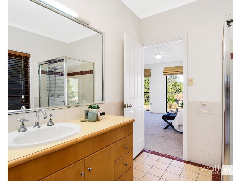 86 The Boulevard, Albany Creek QLD 4035