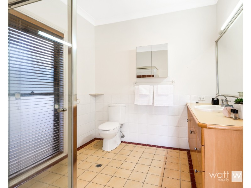 86 The Boulevard, Albany Creek QLD 4035