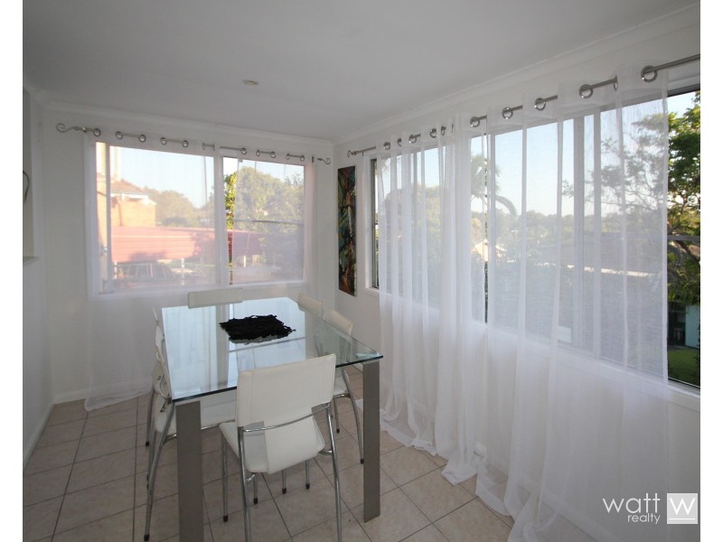 22 Decker Street, Chermside West QLD 4032