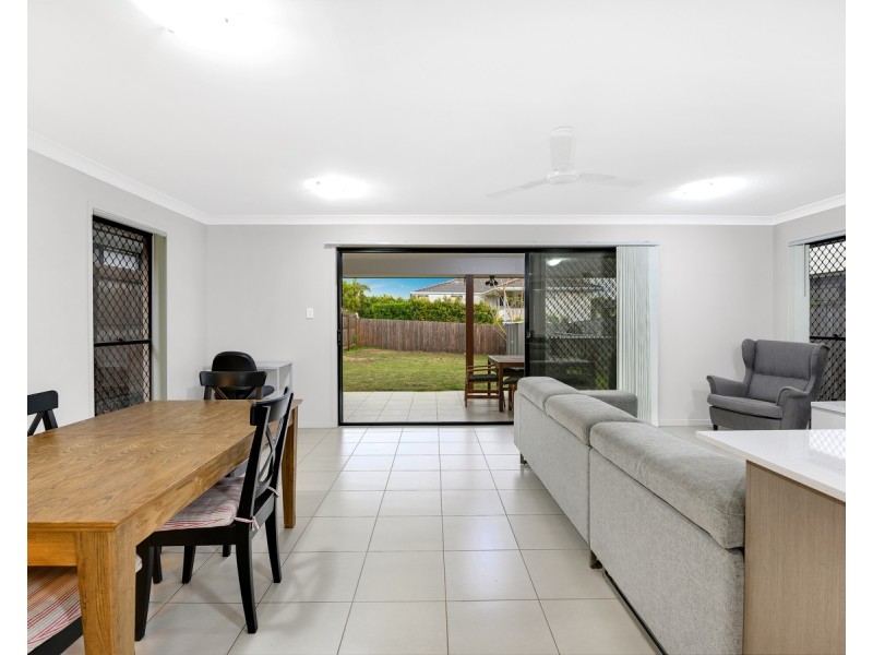 6 Sunnybrook Street, Brighton QLD 4017